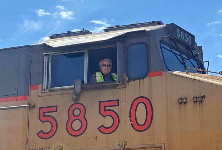 Medium | Greg Wahl has been a locomotive engineer in Bakersfield, CA