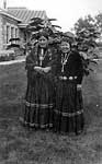 img_navajo-women_thm