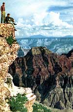 img_postcard3-canyon_thm