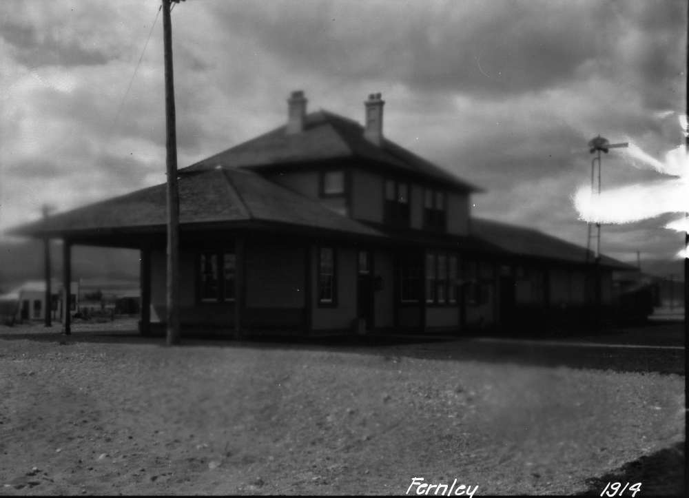 Photograph of a train station in Fernley, Nevada, 1914