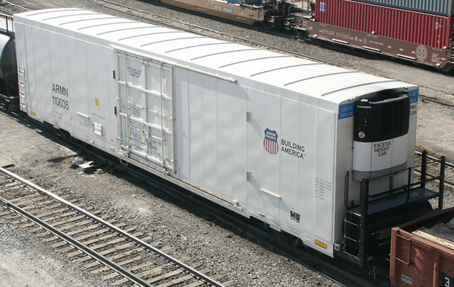 Original | Reefer With Center Cutout