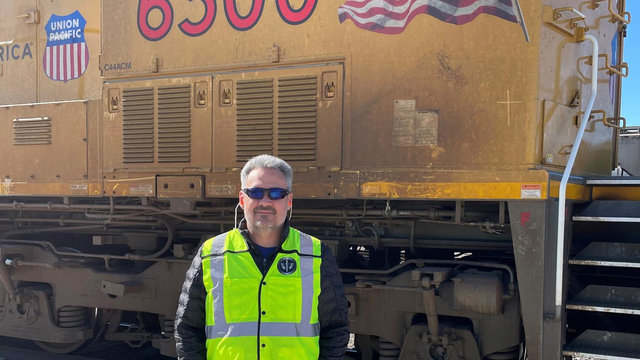 Terry Hanken, senior manager-Train Operations, Southern Region | LR