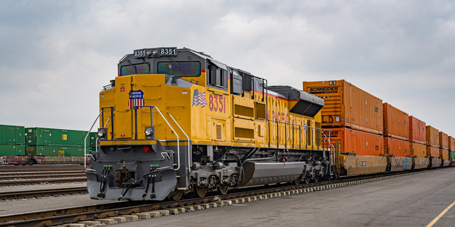 Union Pacific's intermodal network reaches more markets. | LR