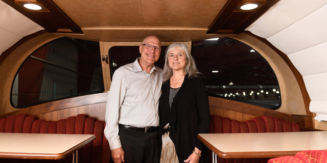 Hockett with Wife | MR