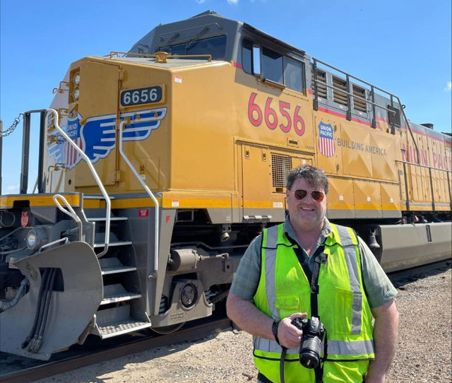 Robert Gatton, conductor and avid photographer