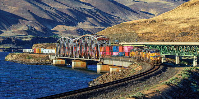 Train going over a bridge service commitment | MR