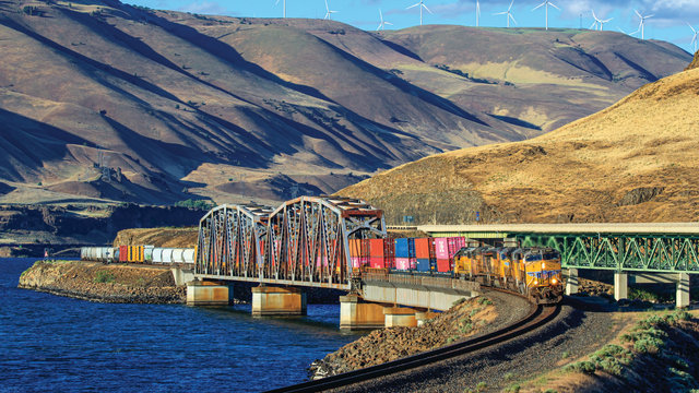 Train going over a bridge service commitment | MR