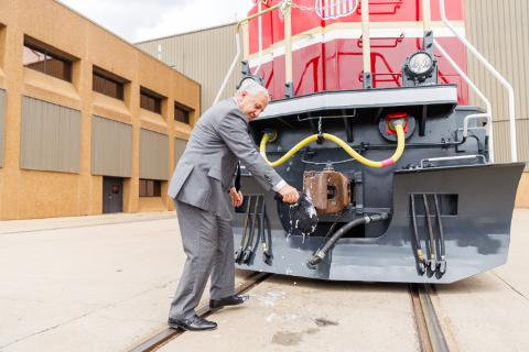 CEO Jim Vena christens No. 1616, the Lincoln Locomotive | S