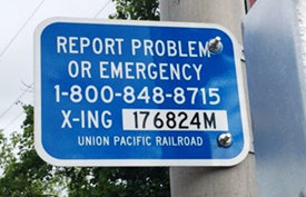 Emergency Notification Sign