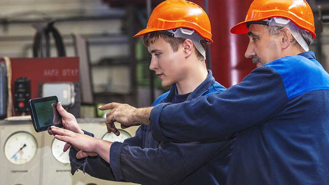 2016 Building America Report: Strengthen Community Workforce Dev training