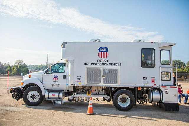 Rail Test Truck