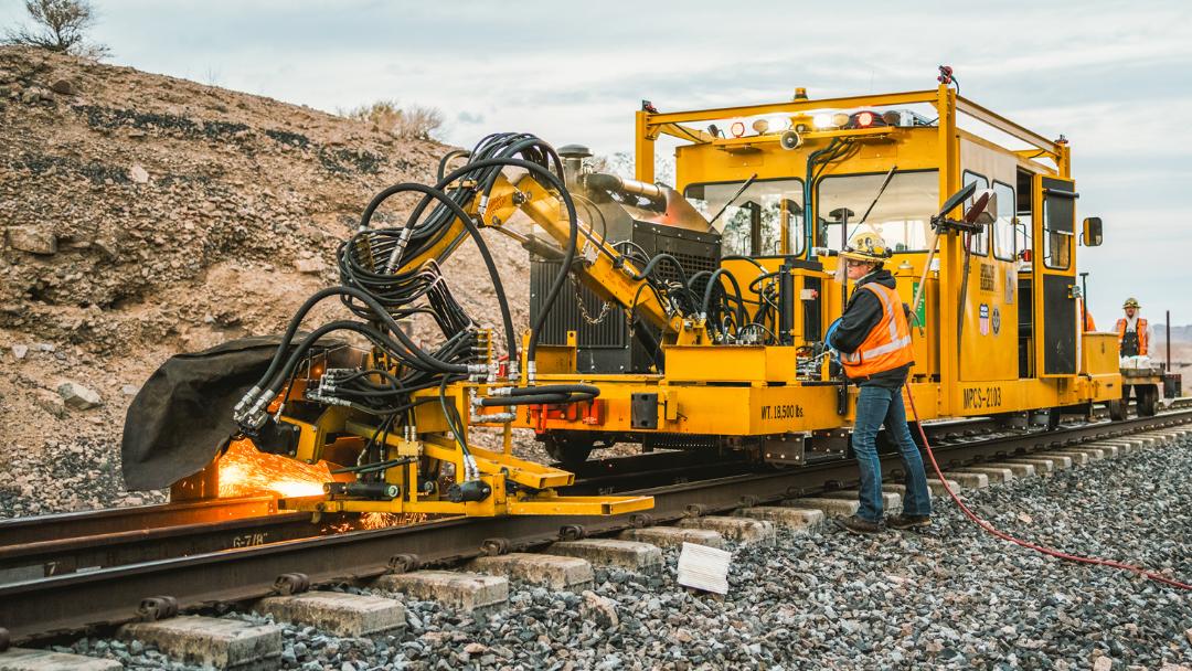 Union Pacific employees replacing rail | MR