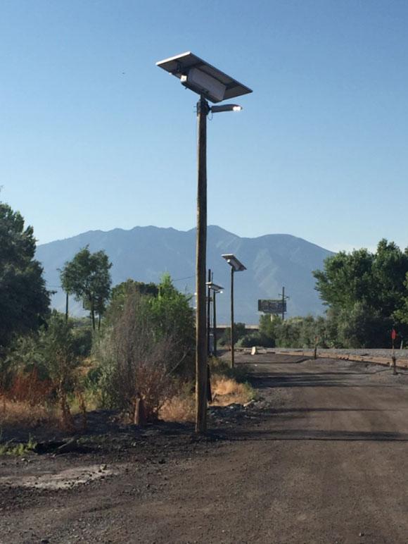 New solar LED lights help train crews safely build trains at night in Utah’s Provo Yard.