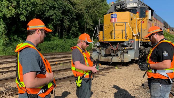 Instructors provide hands-on RCL training in St. Paul, Minnesota.