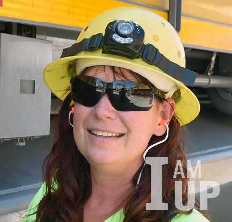 employee photo 25