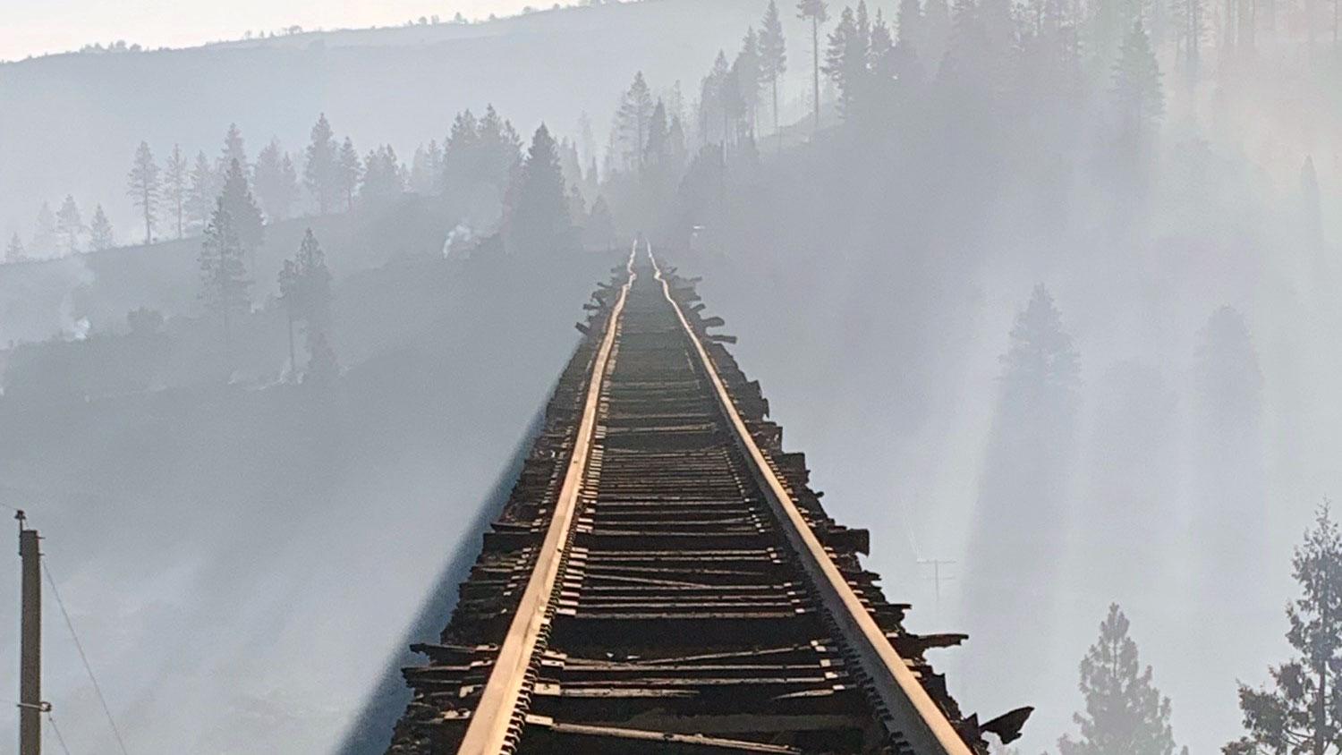 Large Retina | Inside Track: Dry Canyon Bridge