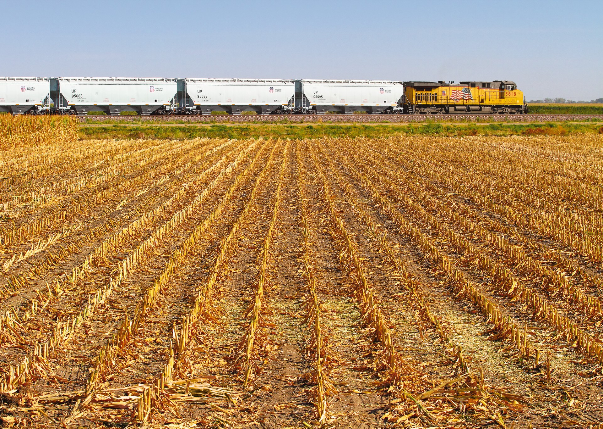 Grain What Is a Covered Hopper