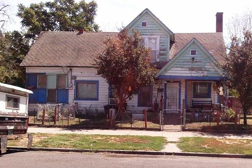 Leonard Bullock's house before paint