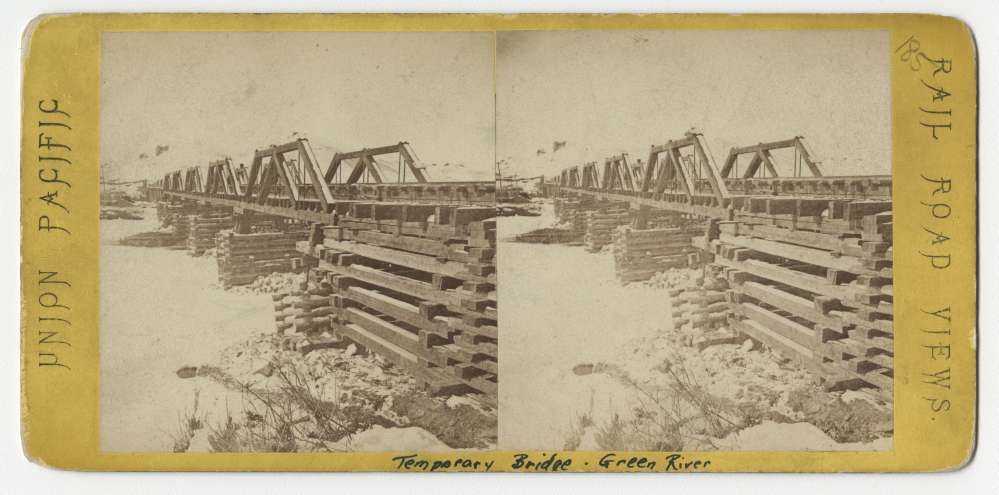A stereo card showing a temporary bridge at Green River, Wyoming