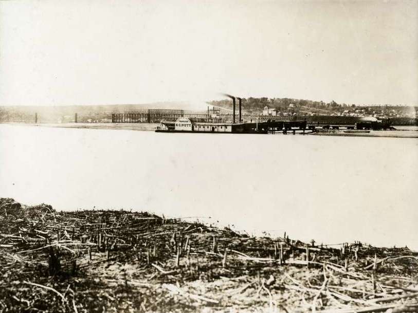 Construction of the first Union Pacific bridge over the Missouri River