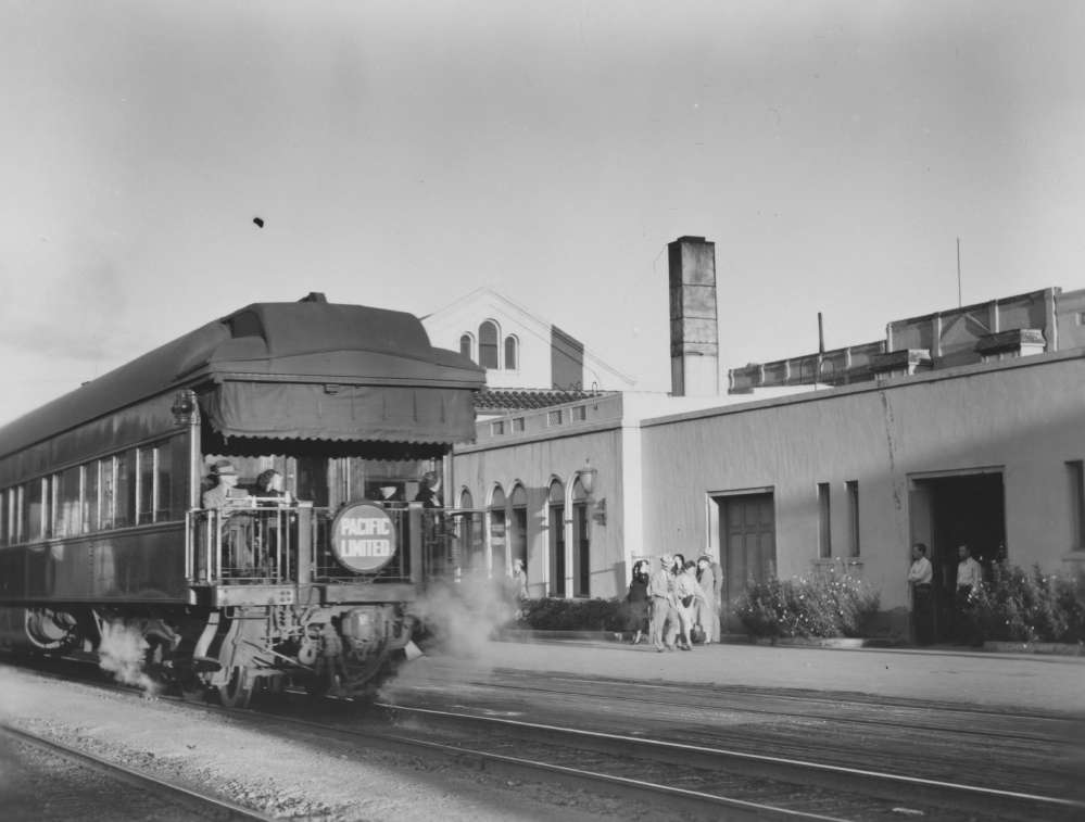 Photograph of the Pacific Limited at Reno, Nevada