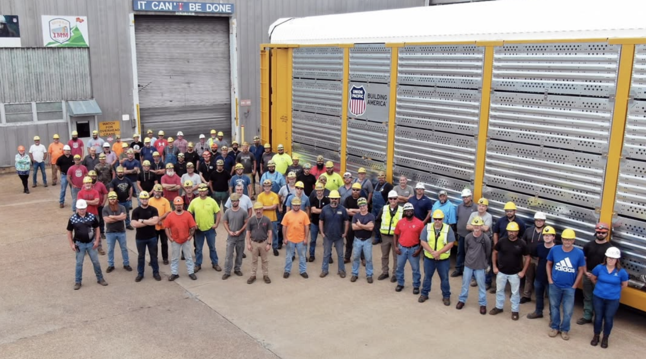 Group photo DeSoto Mechanical team